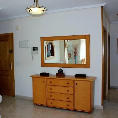 דירה Central With Balcony Sea View טורבייחה