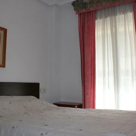Central With Balcony Sea View Apartment *